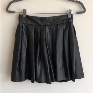 Alice + Olivia leather pleated skirt